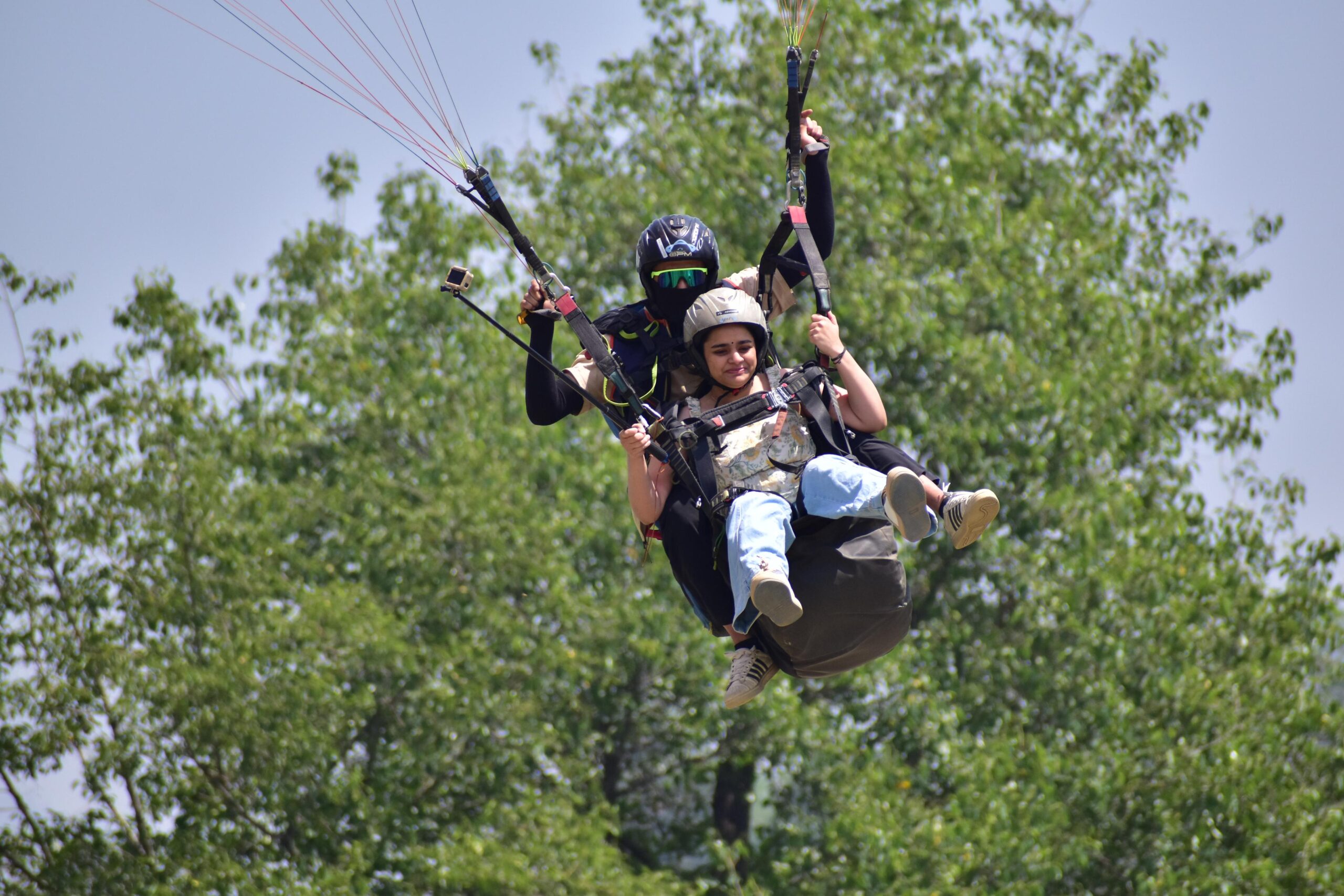 paragliding in Manali